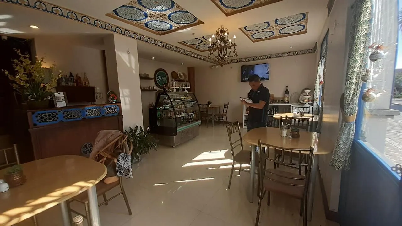 Hotel Azul De La Plaza By Chat Noir Cuenca Ecuador