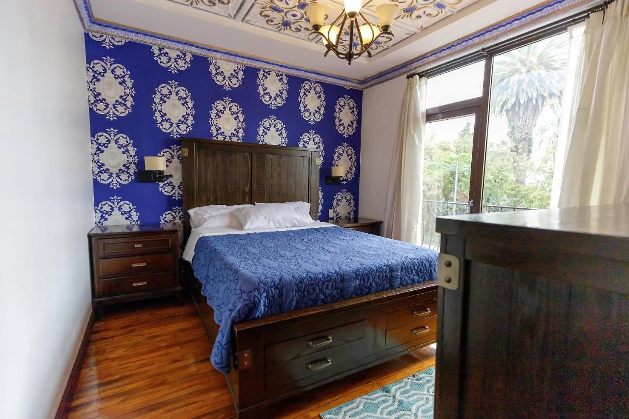 Hotel Azul De La Plaza By Chat Noir Cuenca