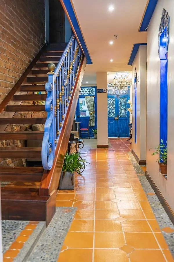 Hotel Azul De La Plaza By Chat Noir Cuenca